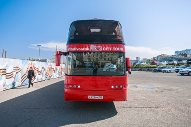 Экскурсионный автобус Матрешка в Сочи