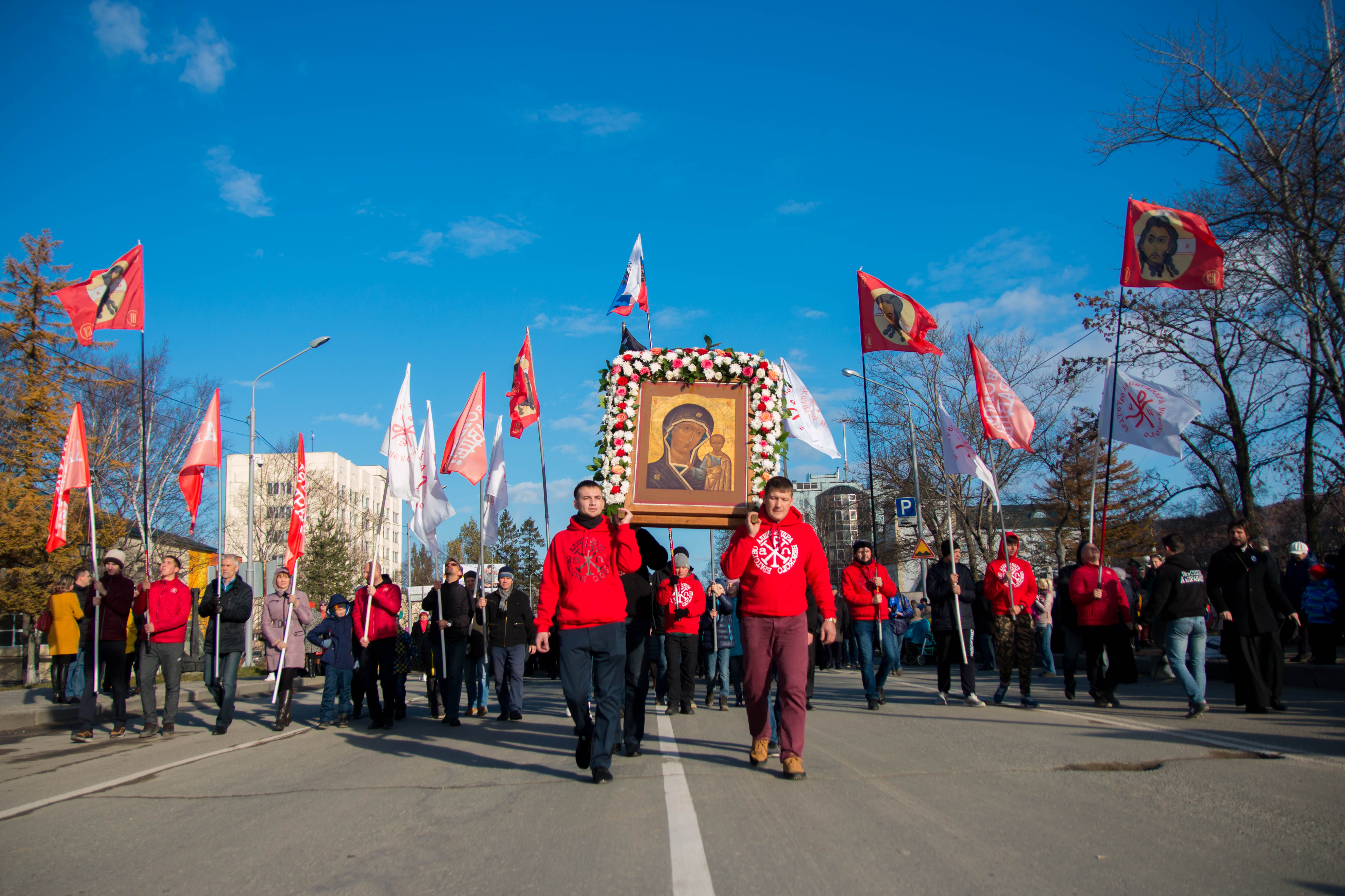 5 ноября рабочее. Народнае единство парады концерты шествия. Праздники в ноябре.