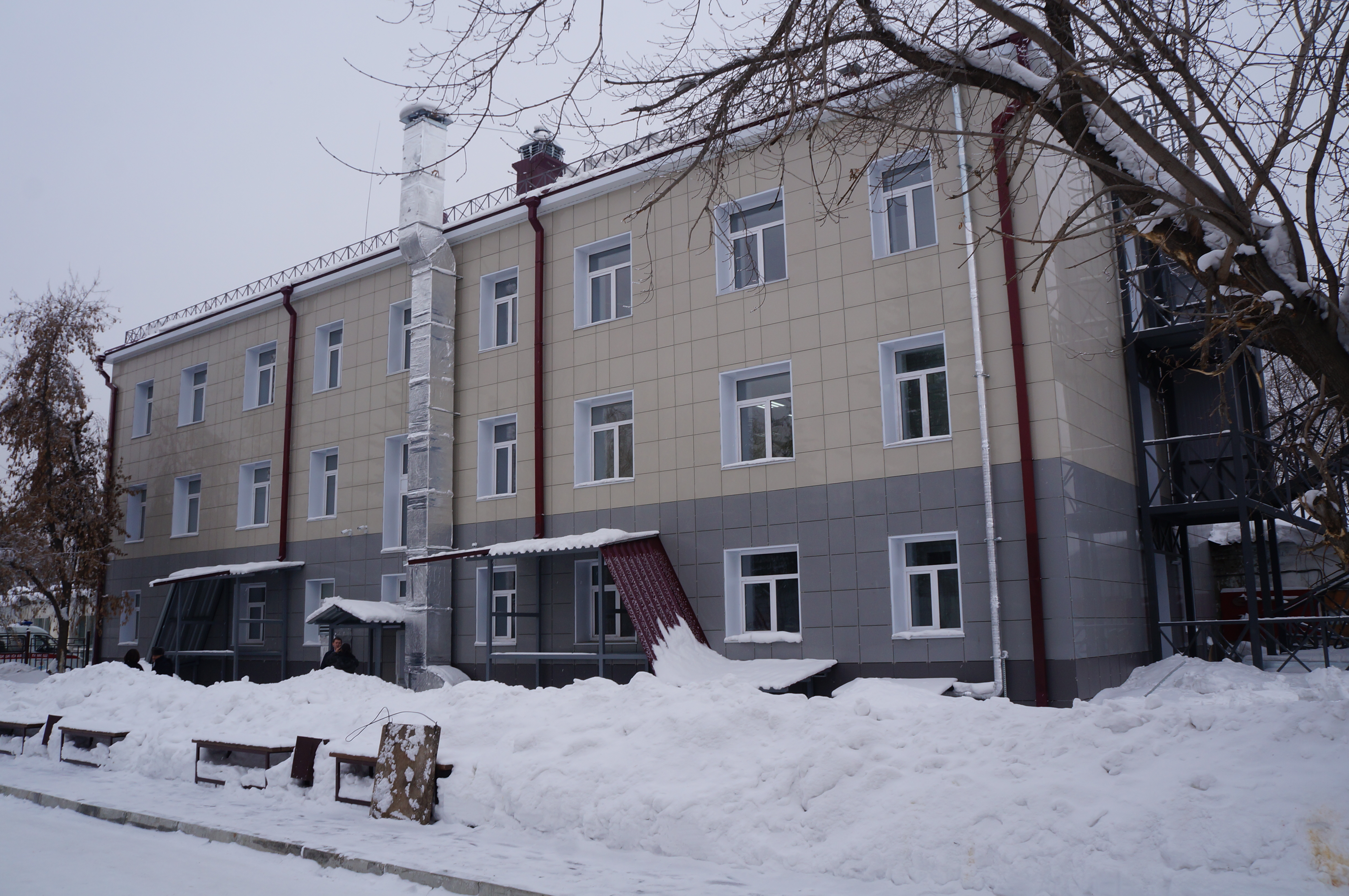 Амбулатория трактовая ул 22 поселок мегет фото Брилка: Поликлиника в Мегете в Приангарье может стать типовым проектом для медуч