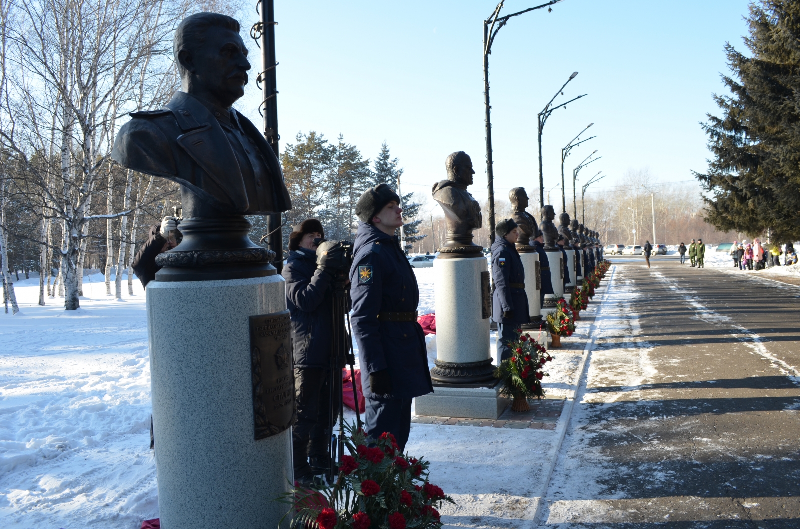 Аллея героев Нягань