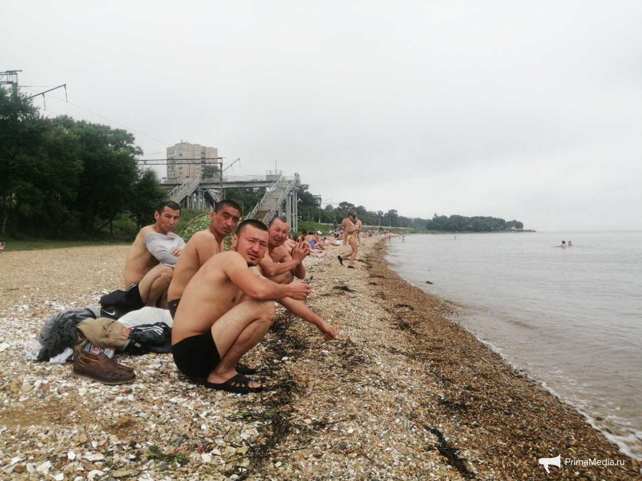 Пляж приморский край владивосток микрорайон седанка фото От "окультуренной" Санаторной до дикого Вятлина: рейд по пляжам Владивостока (ФО