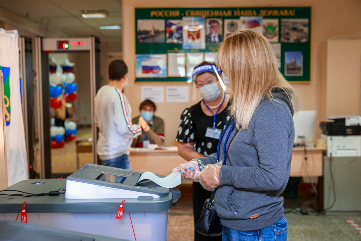 Явка на выборах в приморском. % Явки избирателей в Приморском крае. Владивосток голосование фото.