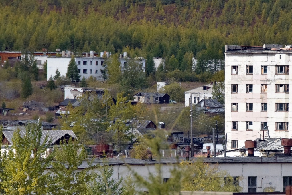 Поселок кулу. Поселок Эльген Колыма. Поселок спорное Магаданская область.