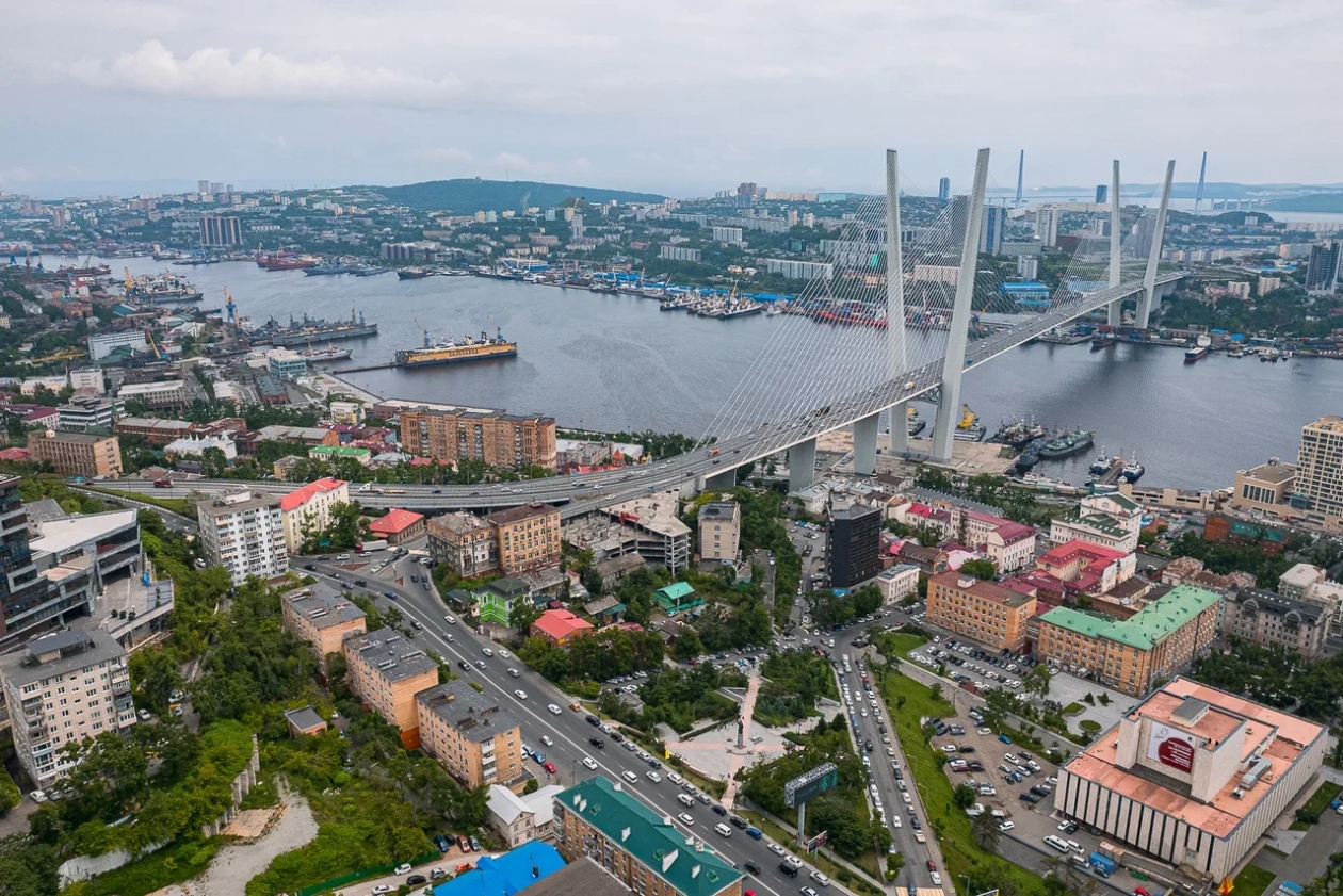 Владивосток летом фото. Владивосток с высоты птичьего полета. Владивосток летом. Владивосток с высоты.