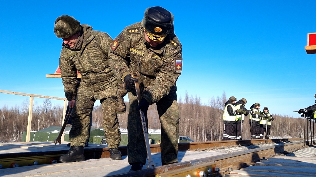 Чвк вагнер песня бам бам. Огорон ЖДВ. Поселок Огорон Амурская область. Байкало Амурская магистраль ЖДВ.