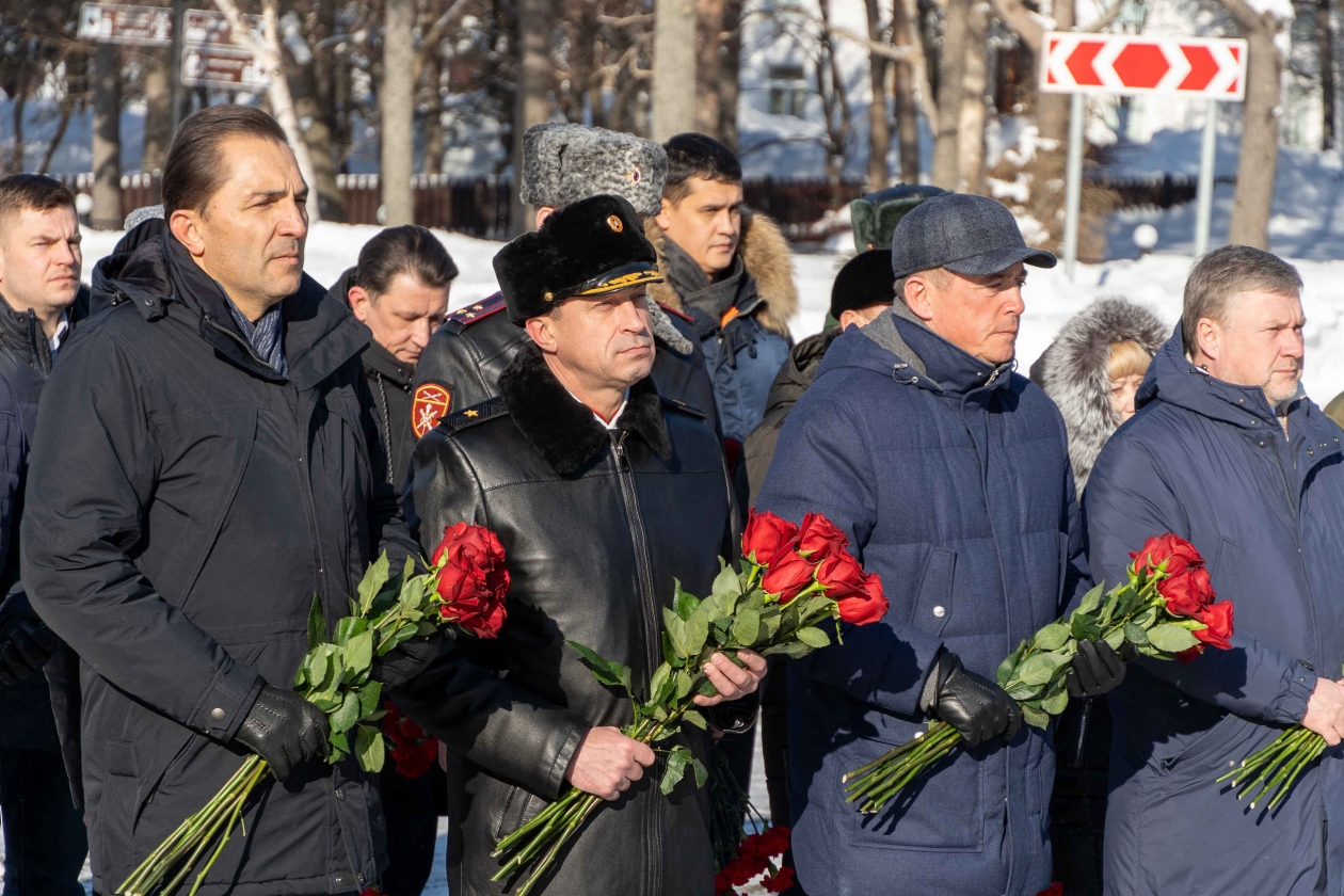 Вечный огонь Южно Сахалинск