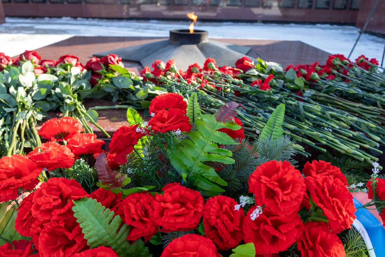 Вечный огонь Южно Сахалинск