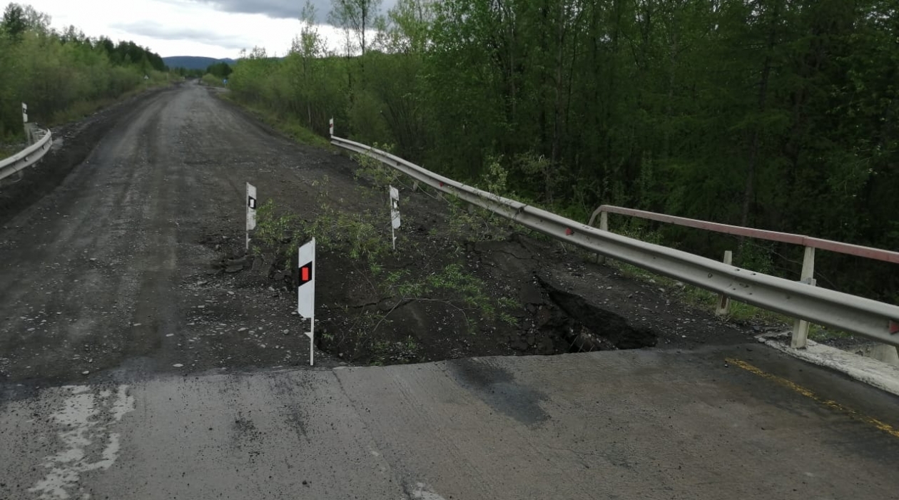 Падение колымы в метрах