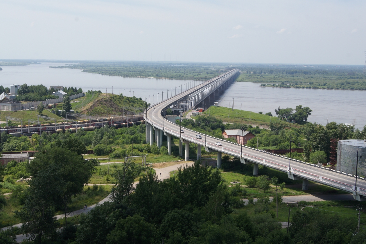 Амурский мост фото Что посмотреть в Хабаровске: гид для путешественников на лето 2022 - UssurMedia.