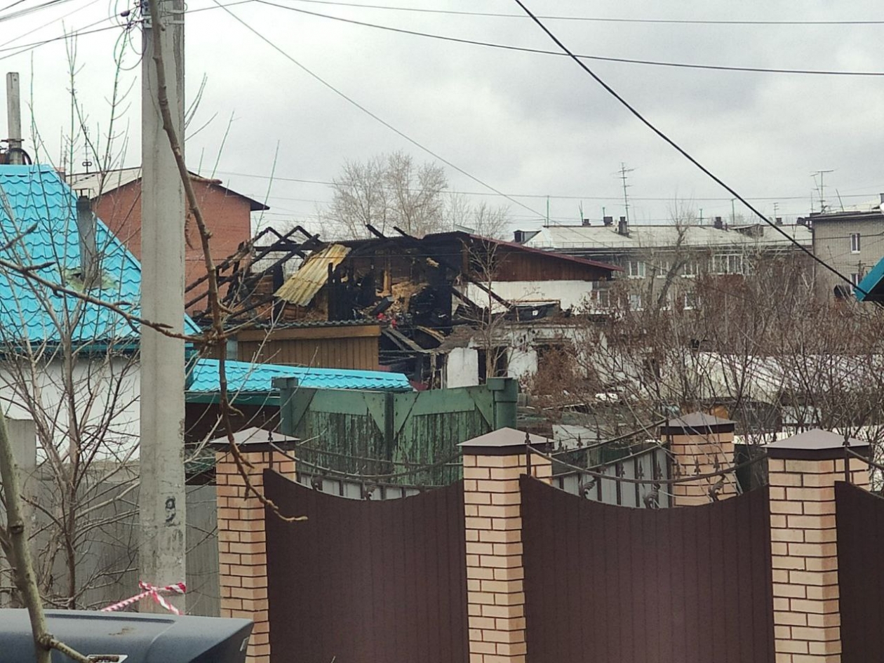 Самолет упавший в иркутске на жилой. Катастрофа Су-30 в Иркутске. Упавший самолет в Иркутске 2022. Крушения самолёта Су 30 в Иркутске. Су упал на жилой дом в Иркутске.