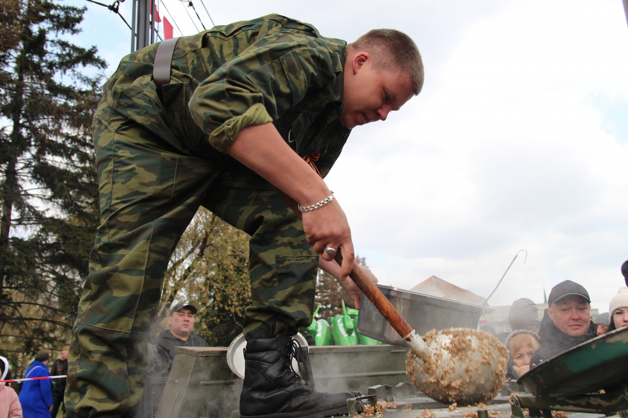 9 мая работала полевая кухня