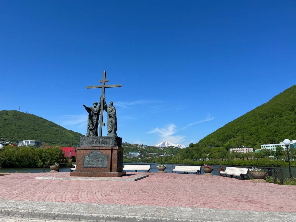 Петропавловск камчатский ветер. Петропавловск-Камчатский фото города. Районные центры Камчатки. Атом Петропавловск-Камчатский.