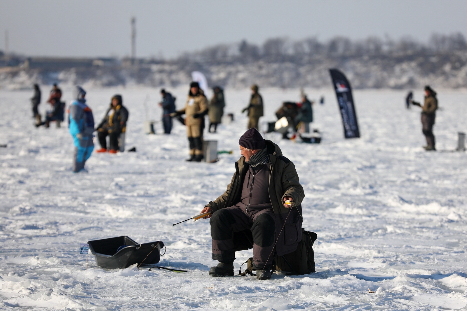Соревнования по подледному лову. Подледный лов. Рыбалка во Владивостоке зимой. Рыбалка во Владивостоке зимой 2023. Детские соревнований по подледной ловли.